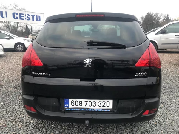 Peugeot 3008 1.6 Benzín 115 ,6-KVALT,KLIMA. - foto 6