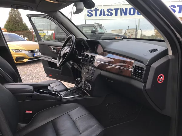 Mercedes-Benz GLK 350 CDI 165 KW 4MATIC,NAVI.. - foto 12