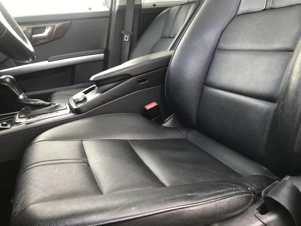 Mercedes-Benz GLK 350 CDI 165 KW 4MATIC,NAVI.. - foto 9