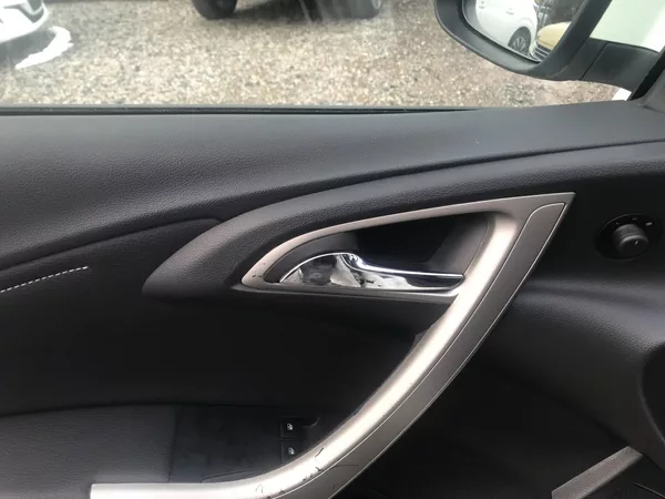 Opel Astra 1.4i 74 KW,KLIMA ,TEMPOMAT.... - foto 7