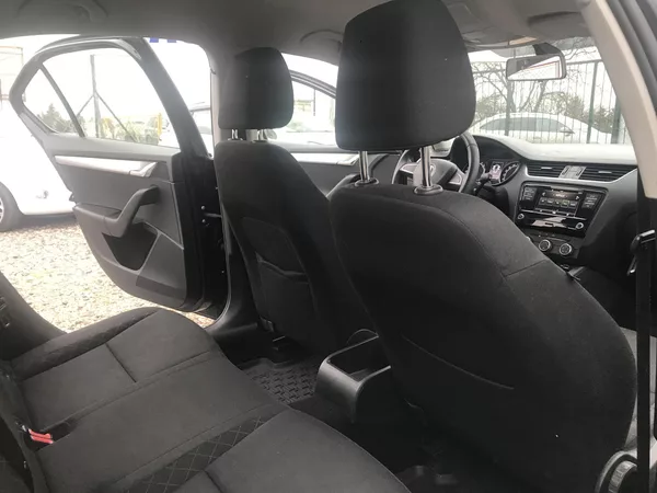 Škoda Octavia 1.6 TDI 85 KW,TEMPOMAT,KLIMA - foto 12