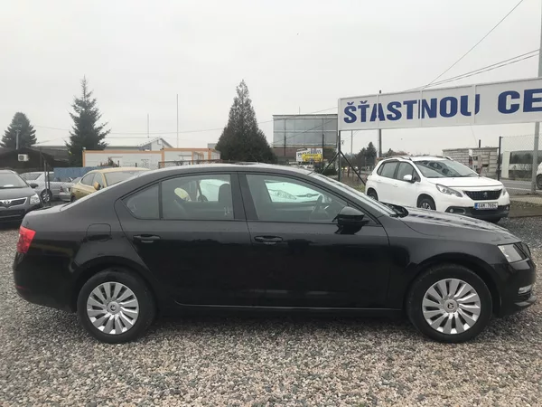 Škoda Octavia 1.6 TDI 85 KW,TEMPOMAT,KLIMA - foto 4