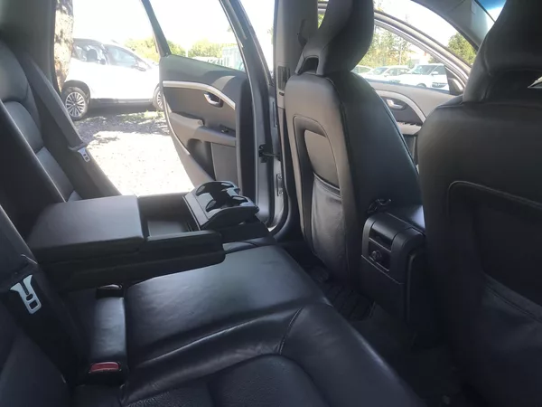Volvo V70 2.0 D 100 KW,NAVI,STAV,CENA.. - foto 10