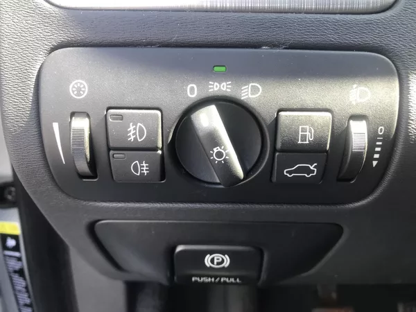 Volvo V70 2.0 D 100 KW,NAVI,STAV,CENA.. - foto 14