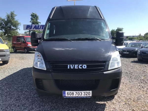 Iveco Daily 2.3 HTP 71,KLIMA,6-MÍST,ČR.... - foto 2