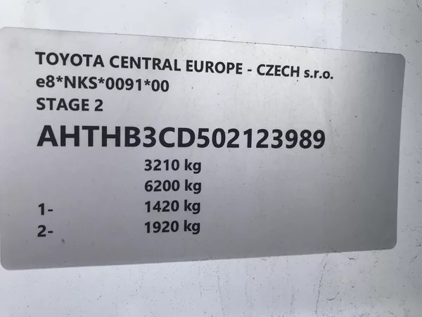 Toyota Hilux 2.4 D 110 ,4x4,AUT.ČR... - foto 21
