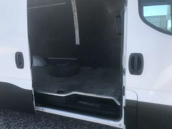 Iveco Daily 2.3 35S14,L4H2,HI-MATIC,TAŽNÉ - foto 7