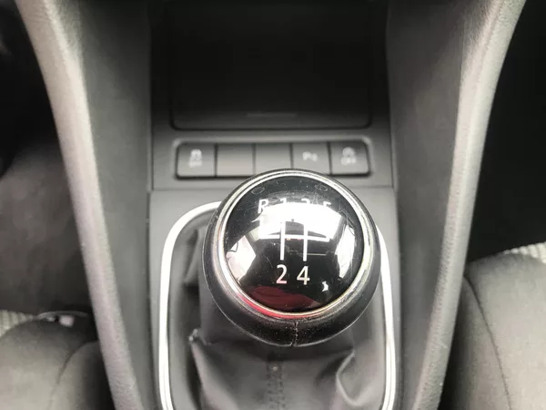 Volkswagen Golf Variant 1.6 TDI 77 KW,KLIMA,MAN,STAV - foto 16