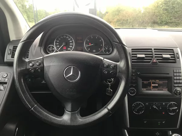 Mercedes-Benz Třídy A - foto 12
