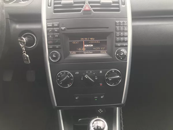 Mercedes-Benz Třídy A - foto 13