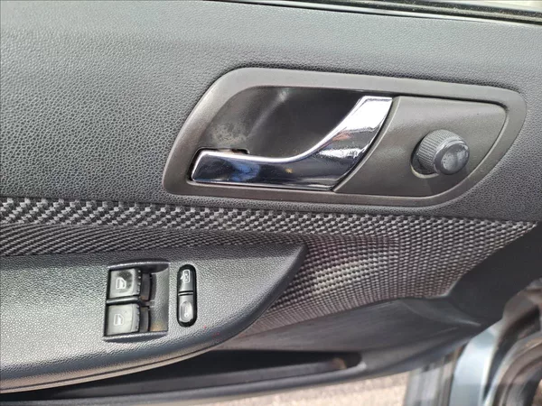 Škoda Fabia 1,9 SDI KLIMA - foto 10