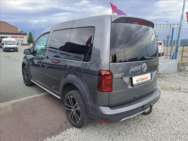 Volkswagen Caddy 2,0 TDI DSG 4MOTION - foto 4