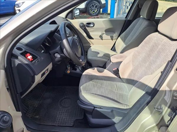 Renault Mégane 1,5 DCI KLIMA,NOVÉ ROZVODY - foto 5