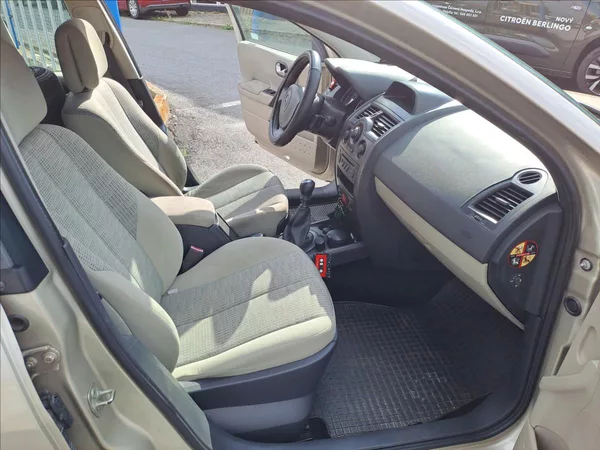 Renault Mégane 1,5 DCI KLIMA,NOVÉ ROZVODY - foto 6