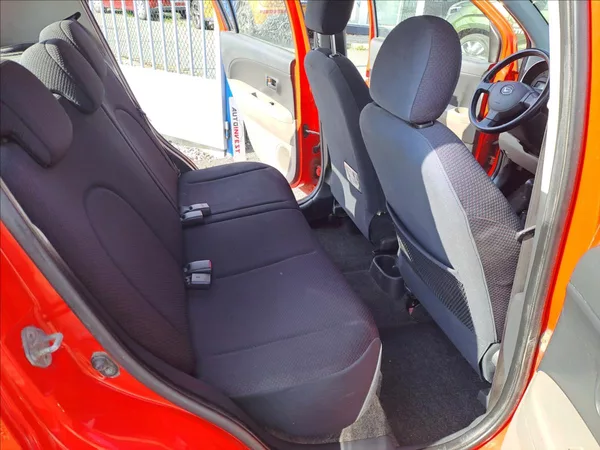 Daihatsu Sirion 1,0 i - foto 7