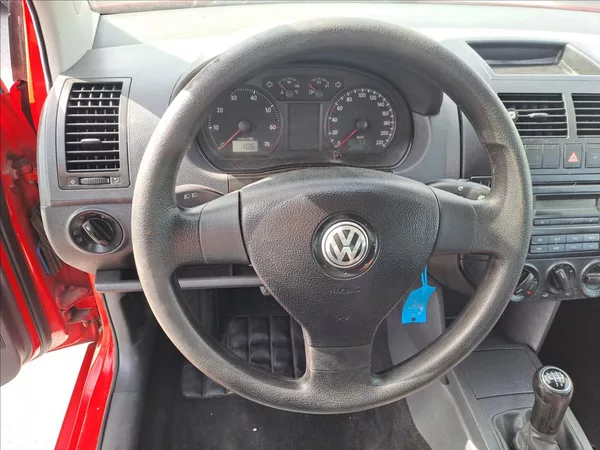 Volkswagen Polo 1,0 i - foto 11