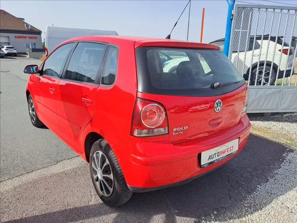 Volkswagen Polo 1,0 i - foto 4