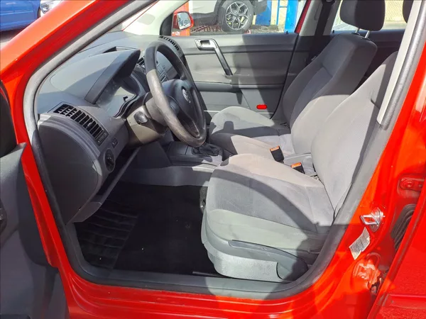 Volkswagen Polo 1,0 i - foto 5