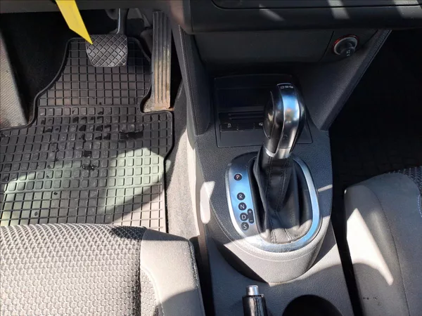 Volkswagen Touran 1,4 TSI CNG DSG - foto 14