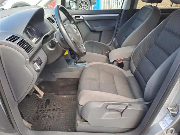 Volkswagen Touran 1,4 TSI CNG DSG - foto 5