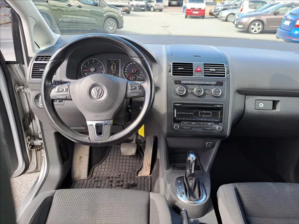 Volkswagen Touran 1,4 TSI CNG DSG - foto 9