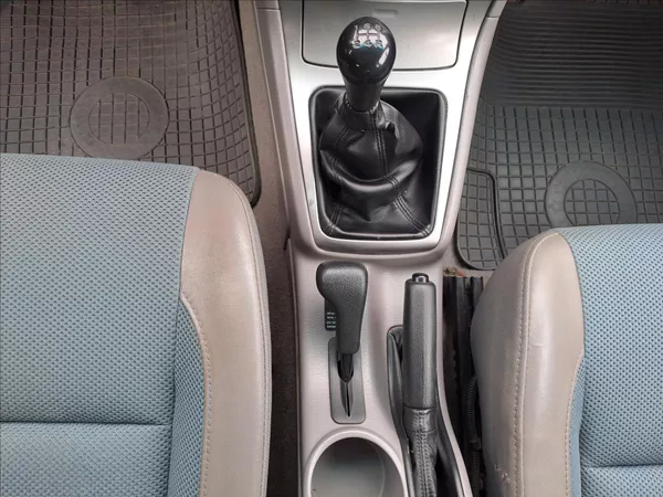 Subaru Forester 2,0 i 4x4 KOUPENO CZ - foto 13
