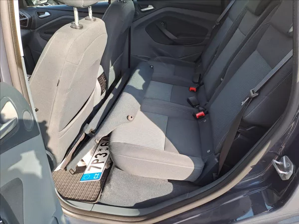 Ford C-MAX 2,0 TDCI - foto 6
