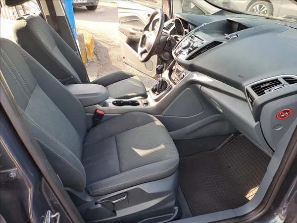 Ford C-MAX 2,0 TDCI - foto 8
