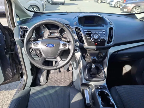 Ford C-MAX 2,0 TDCI - foto 9