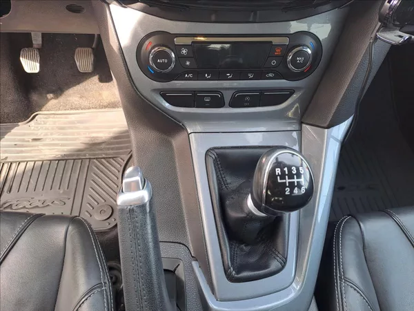 Ford Focus 1,6 EcoBoost 110kw - foto 15
