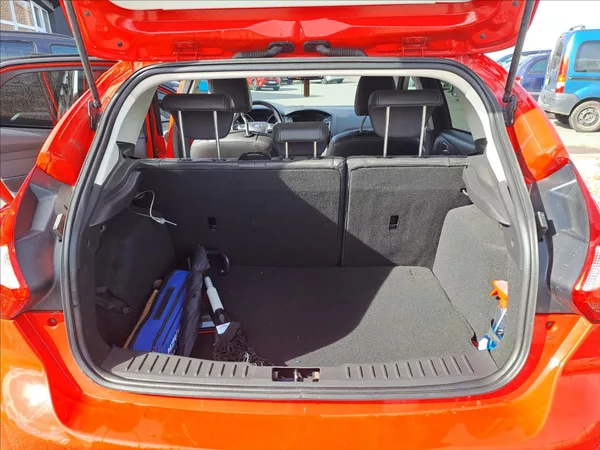 Ford Focus 1,6 EcoBoost 110kw - foto 17