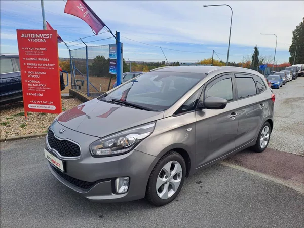 Kia Carens 1,7 CRDi SERVISKA,KOUPENO V CZ