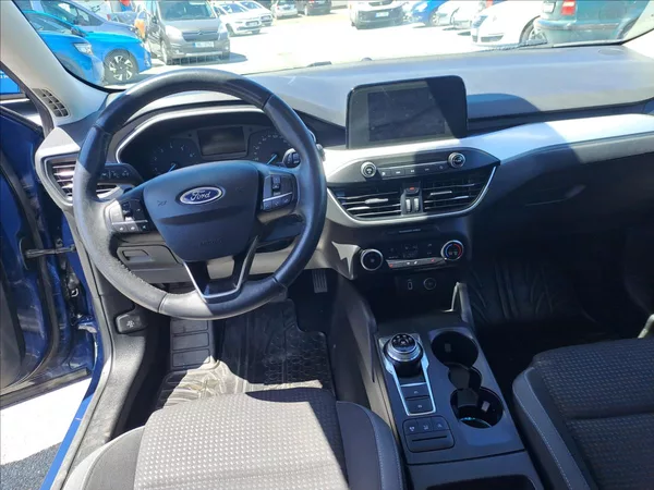 Ford Focus 1,0 EcoBoost AUTOMAT - foto 9
