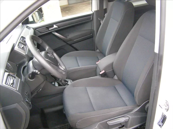 Volkswagen Caddy 2,0 TDI TEMPOMAT 2 majitel - foto 13