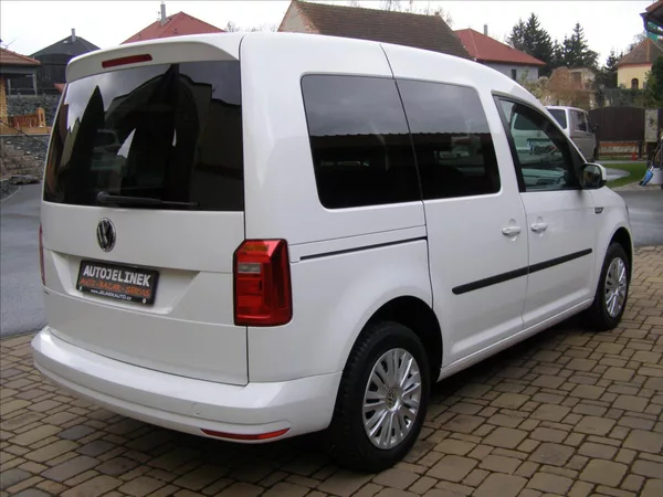 Volkswagen Caddy 2,0 TDI TEMPOMAT 2 majitel - foto 5