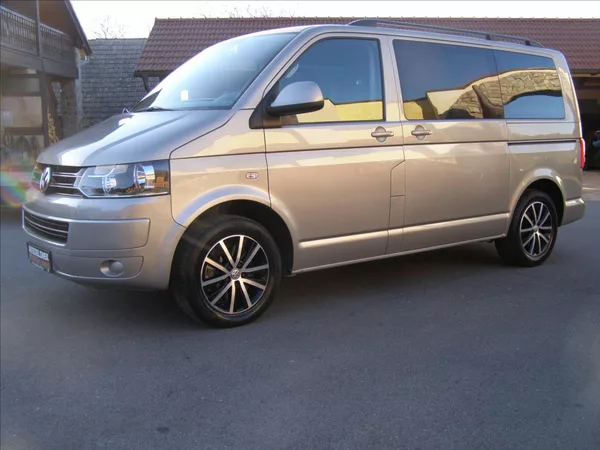 Volkswagen Multivan 2,0 1 MAJITEL 2x soupacky 18 - foto 2