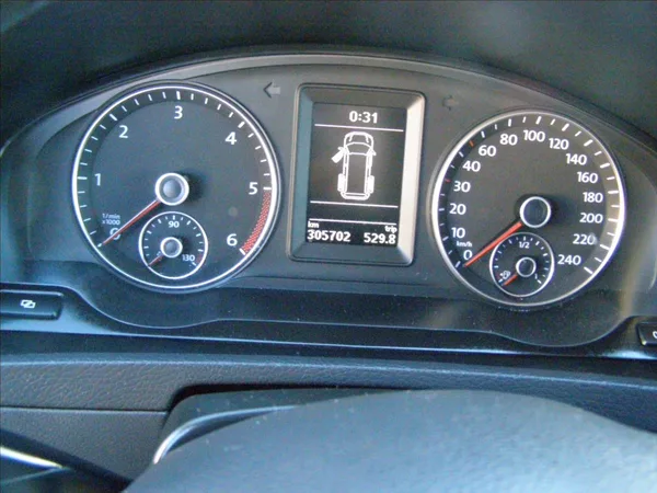 Volkswagen Multivan 2,0 1 MAJITEL 2x soupacky 18 - foto 23