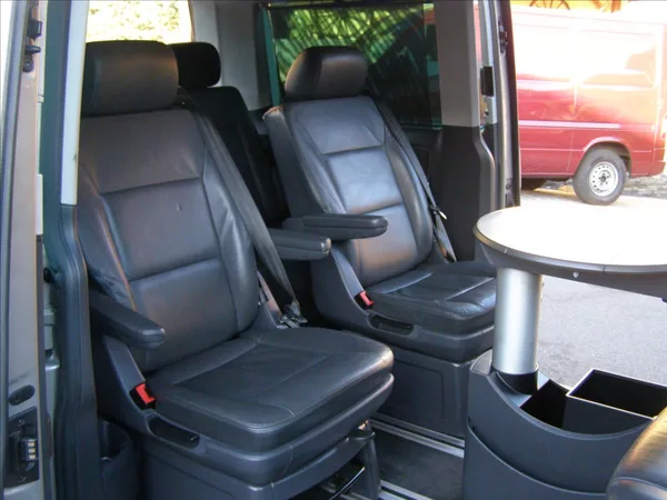 Volkswagen Multivan 2,0 1 MAJITEL 2x soupacky 18 - foto 35