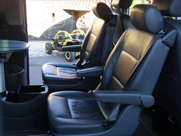 Volkswagen Multivan 2,0 1 MAJITEL 2x soupacky 18 - foto 41