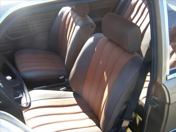 BMW Řada 3 1,8 - foto 17