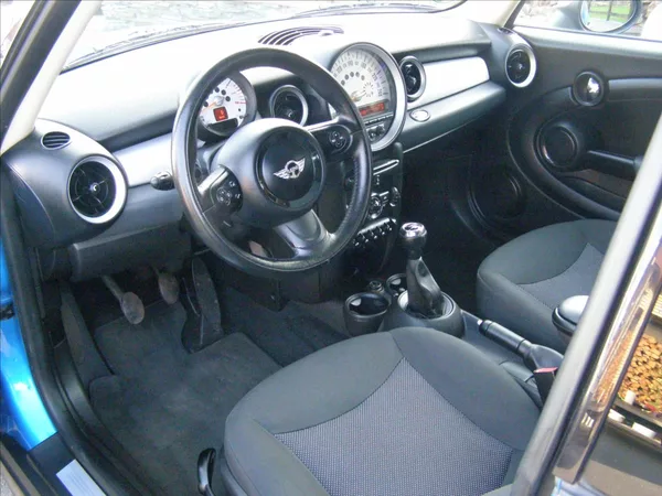 Mini Clubman 1,6 po STK - foto 14