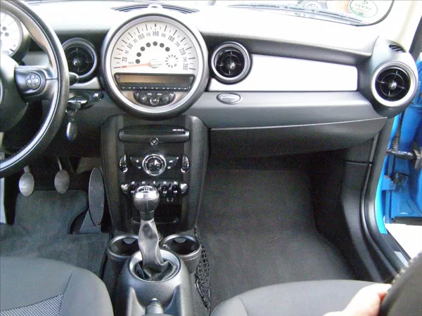 Mini Clubman 1,6 po STK - foto 22