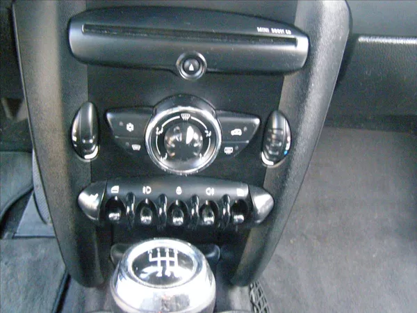Mini Clubman 1,6 po STK - foto 23