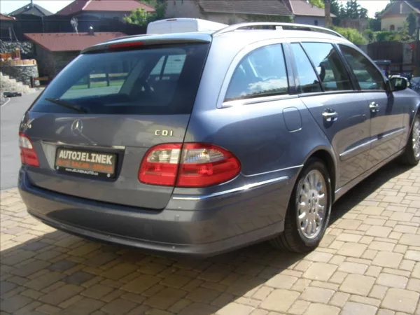 Mercedes-Benz Třídy E 2,2 SLEVA - foto 5