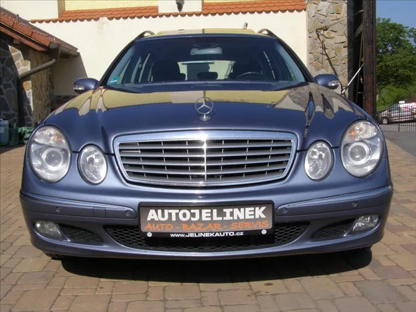 Mercedes-Benz Třídy E 2,2 SLEVA - foto 8