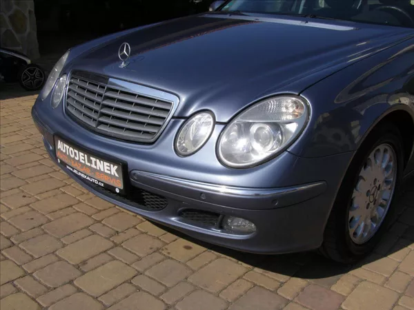Mercedes-Benz Třídy E 2,2 SLEVA - foto 9