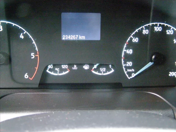 Ford Tourneo Custom 2,0 MINIBUS CUSTOM Facelift - foto 14