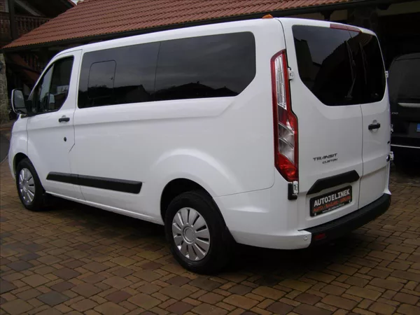 Ford Tourneo Custom 2,0 MINIBUS CUSTOM Facelift - foto 3
