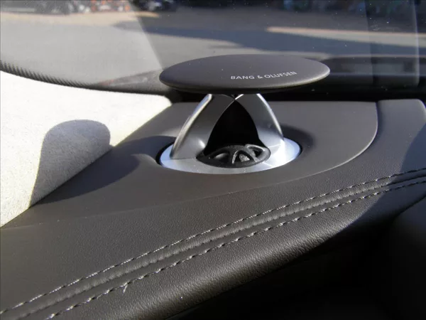 Audi A8 6,3 L W12 FSI quattro Tiptron - foto 47