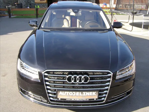 Audi A8 6,3 L W12 FSI quattro Tiptron - foto 9